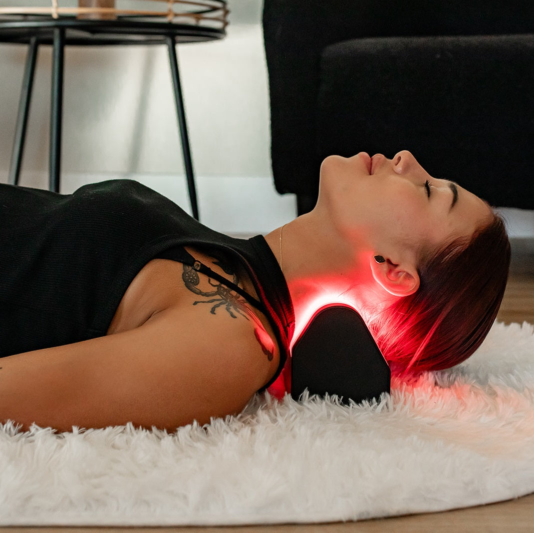 MitoCHIRO™ Neck Wedge | Red Light Therapy for Neck & Spine Health