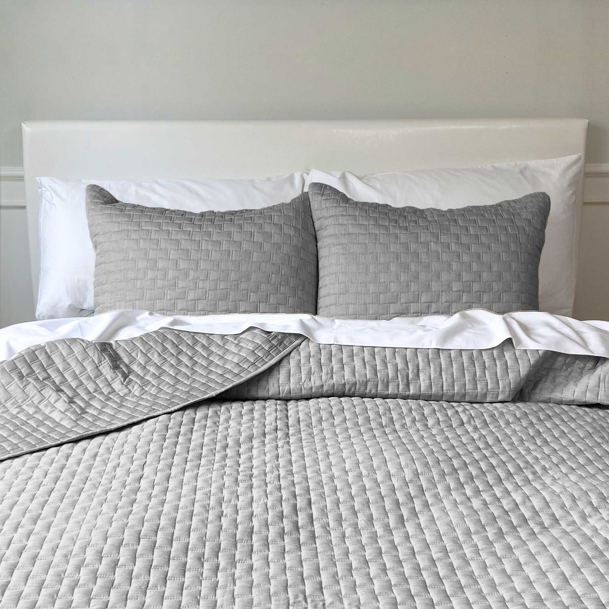 Bamboo Cotton Quilted Coverlet - Silver