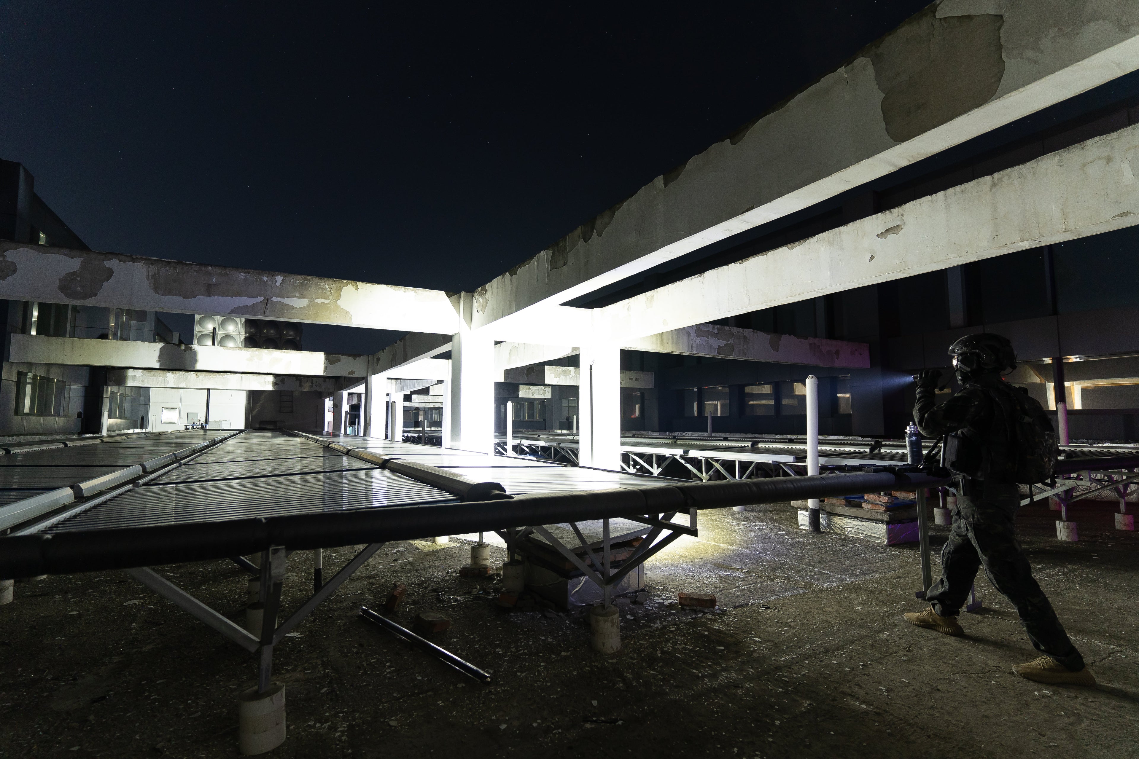 Warrior GEN4-FL- (Wide beam)-4200 Lumen Tactical Flashlight