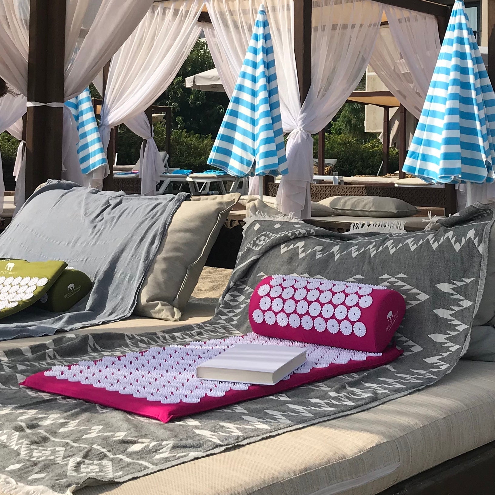 BON Acupressure Mat &amp; Pillow - Pink