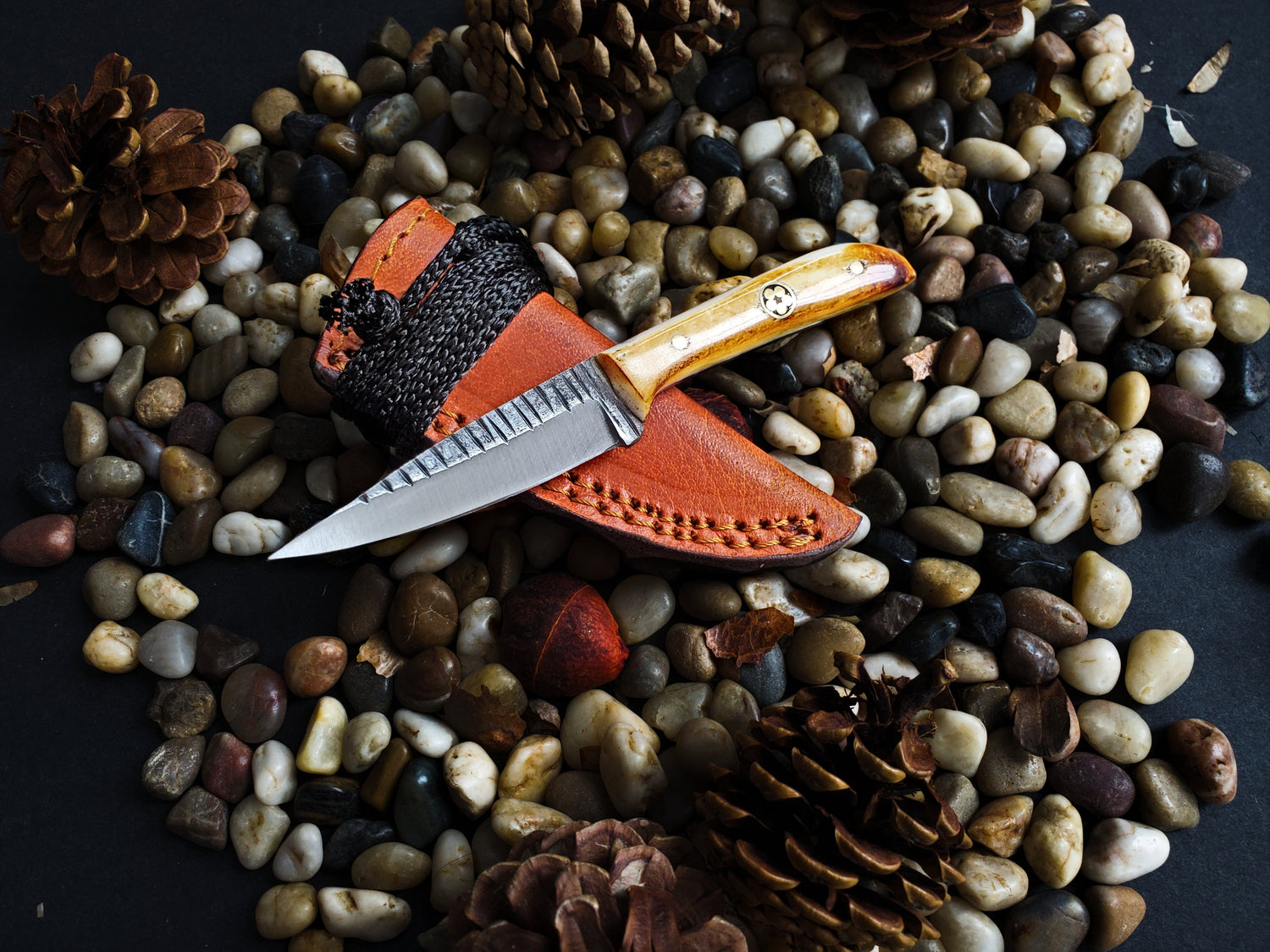 Carbon Steel Neck Knife TC-36