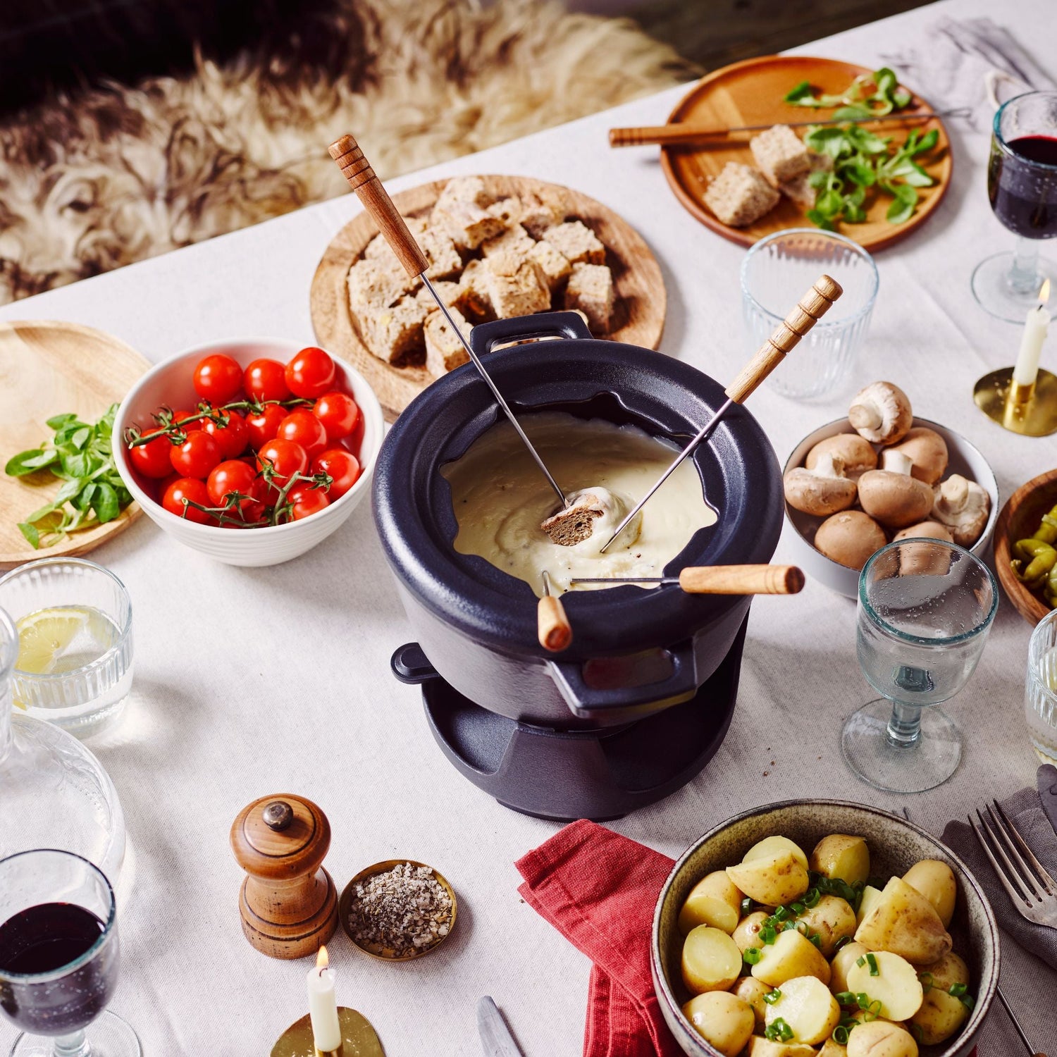 Fondue Set — 8-Piece, 2 Qt.