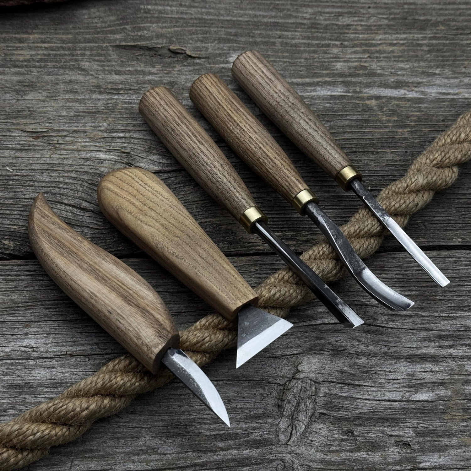 5-Piece Wood Carving Tool Set – Carving Knives, Chisels &amp; Gouges
