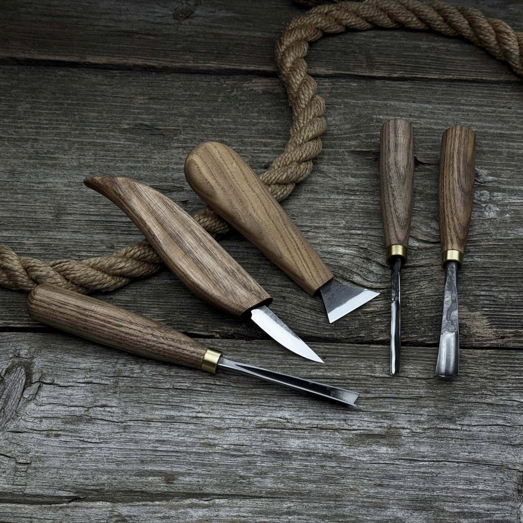 5-Piece Wood Carving Tool Set – Carving Knives, Chisels &amp; Gouges