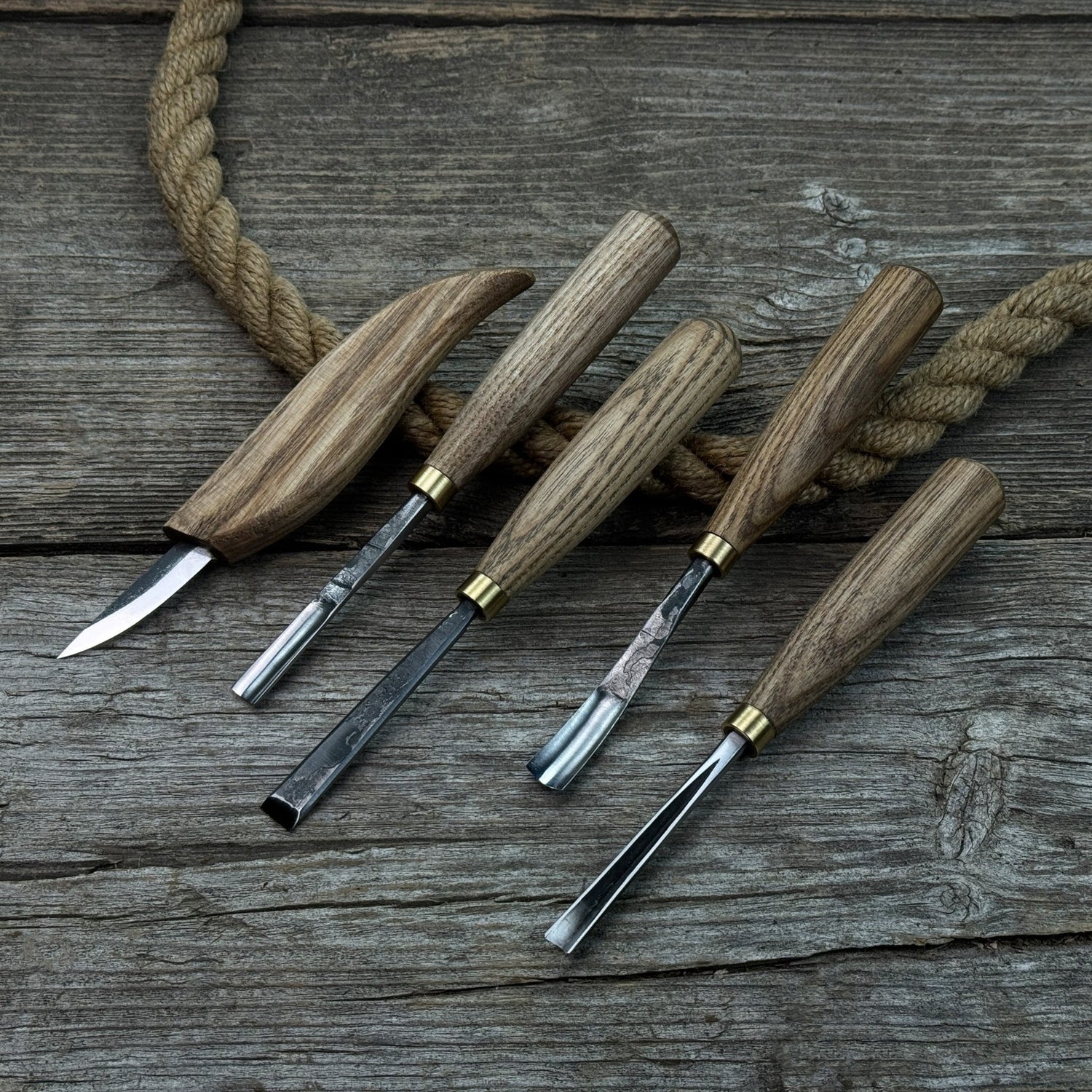 5-Piece Wood Carving Tool Set – For Fine Detail &amp; Relief