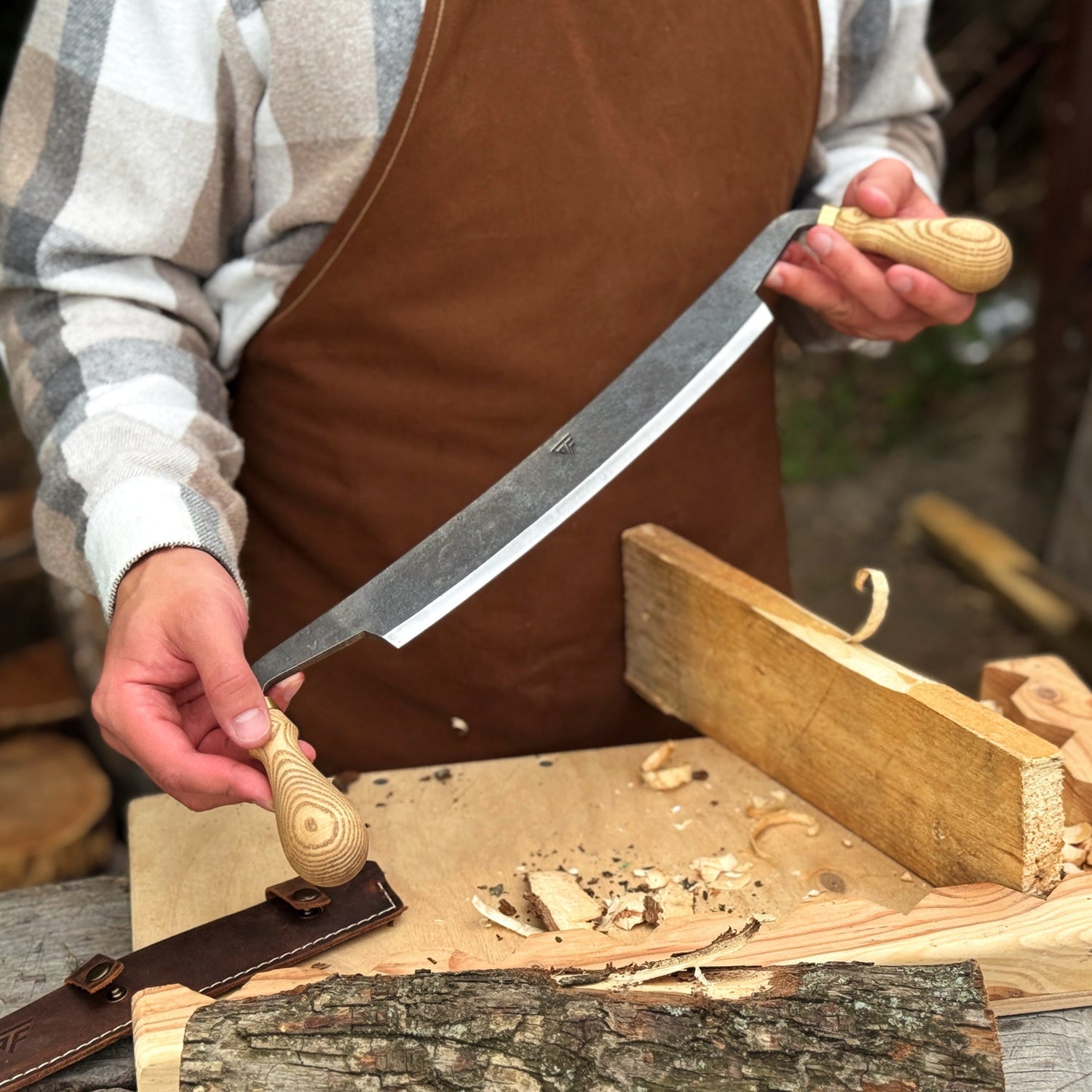 Curved Draw Knife (Push/Pull Shave), 25.5 cm (10 inch) Cutting Edge