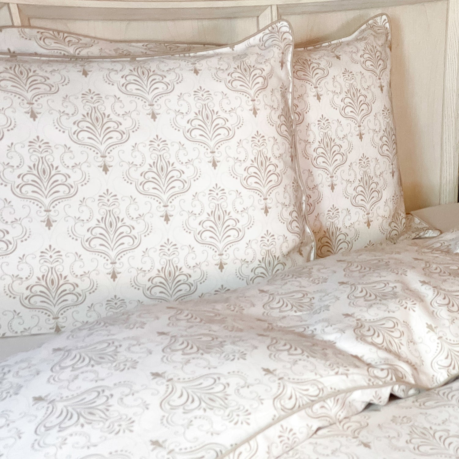 Bamboo Duvet Cover with Shams 3 Piece Set - Damask