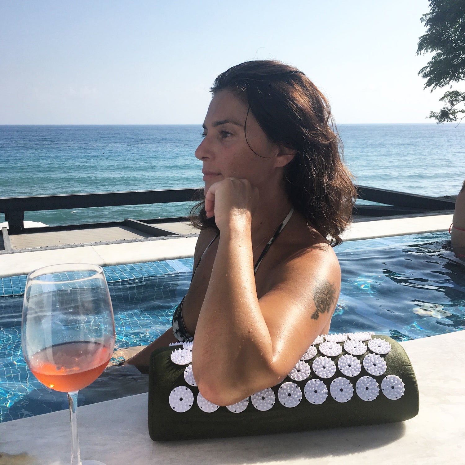 BON Intense Pillow - Black