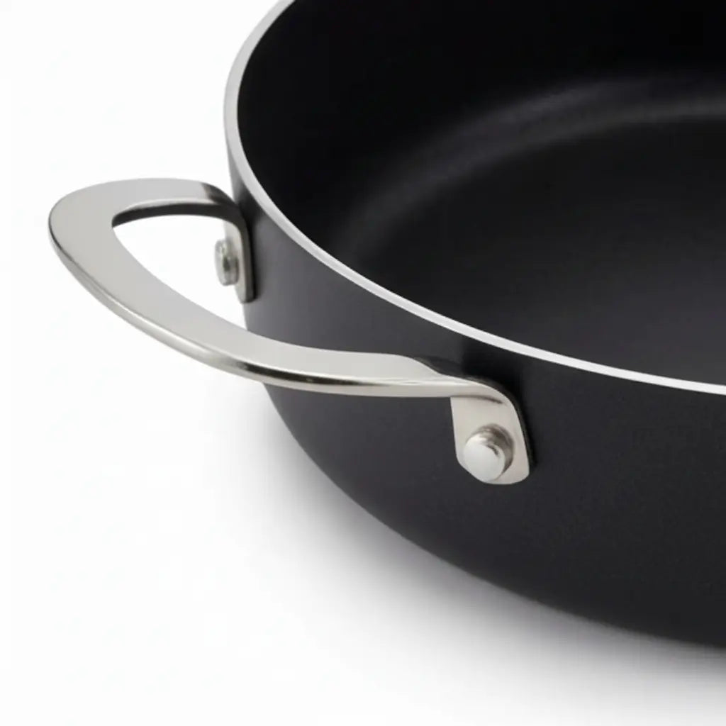 Sauté Pan with Lid — 3.5-Qt