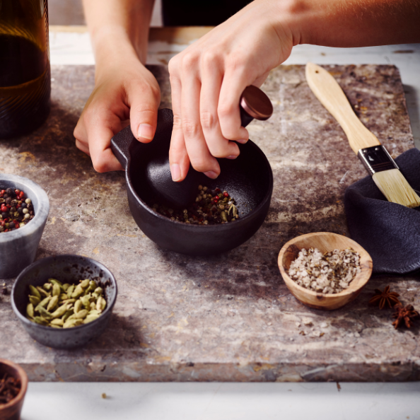 Nori Mortar &amp; Pestle Set