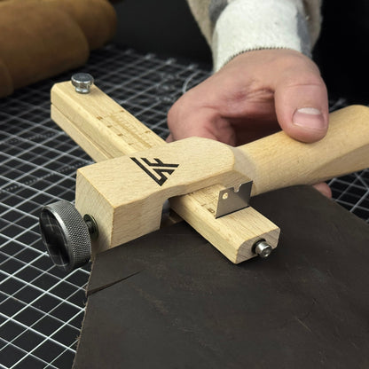 Adjustable Leather Strap &amp; Belt Cutter
