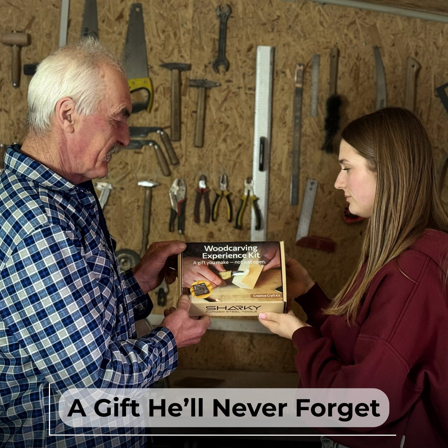 DIY Beaver Carving Kit – Wood Art Set with V-Chisel &amp; Video Guide