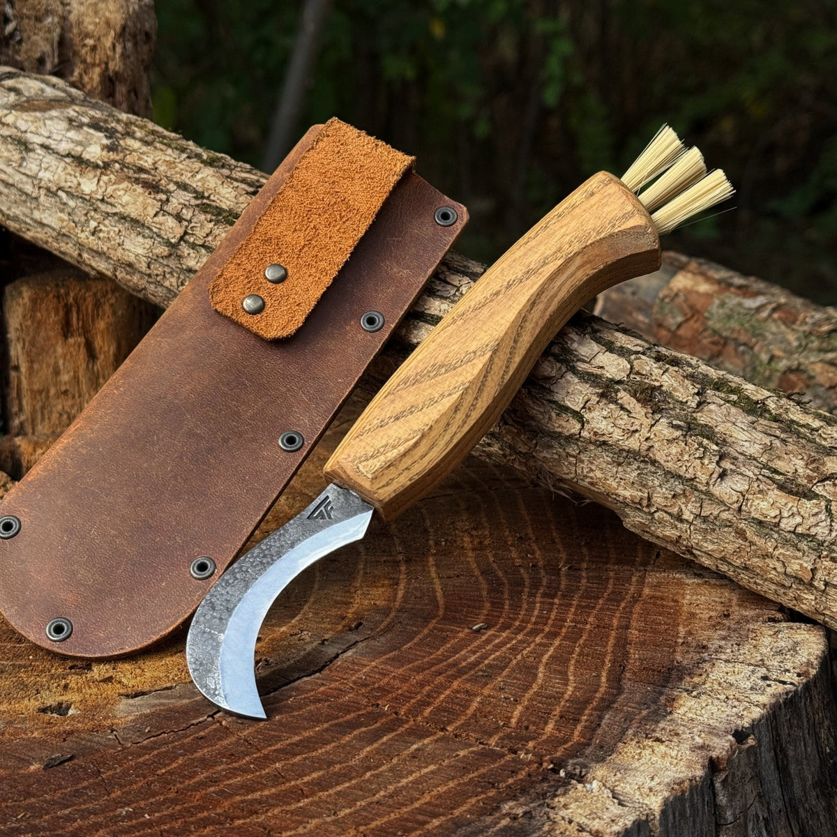 Forged Mushroom Knife with Brush, 6.5 cm (2.56 inches)