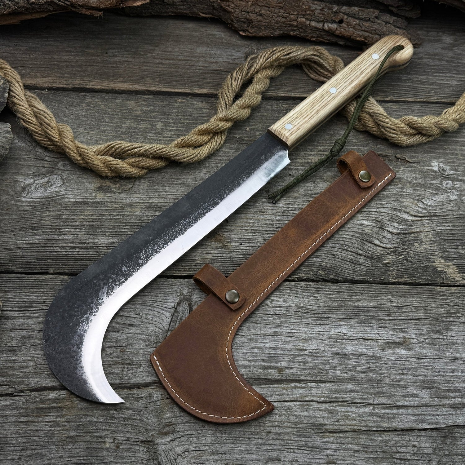Hand-Forged Bushcraft Knife, 27 cm (10.6 inches)