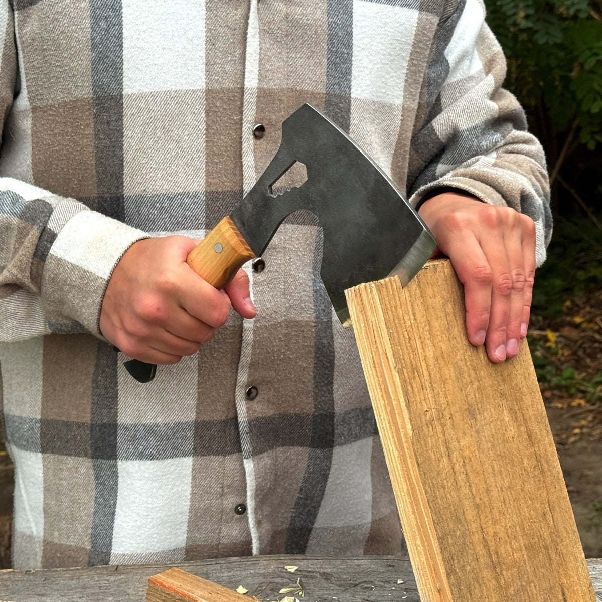 Hand-Forged Camping (Chopping) Axe, 0.6 kg (1.32 Ibs)