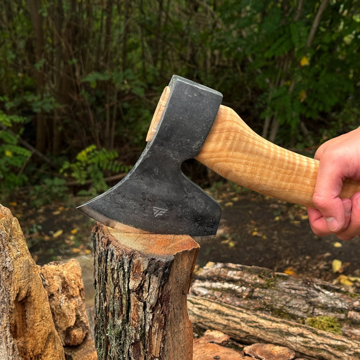 Hand-Forged Carving Axe, 1.05 kg (2.31 Ib)