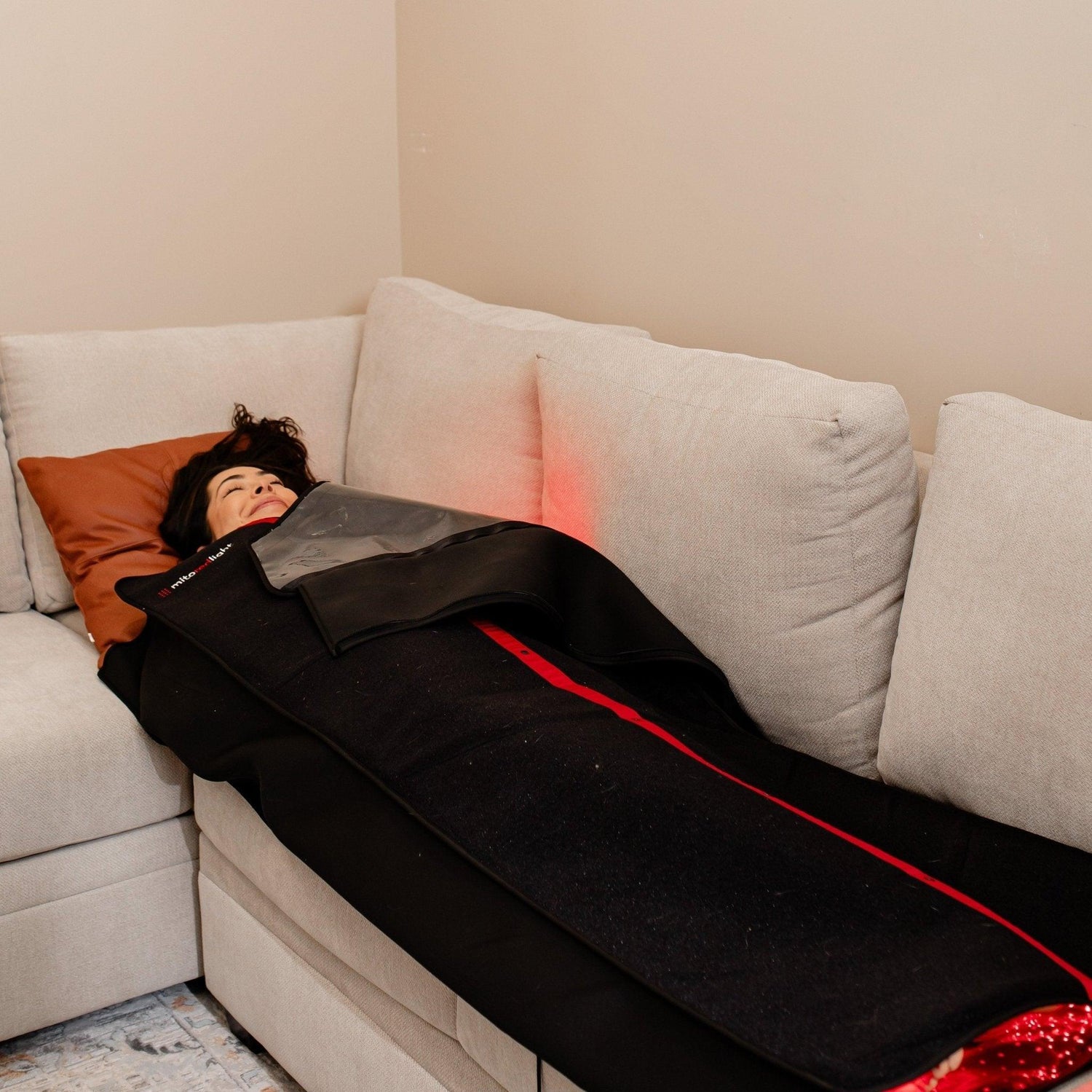 MitoPOD™ | Portable &amp; Convenient Full Body Red Light Therapy