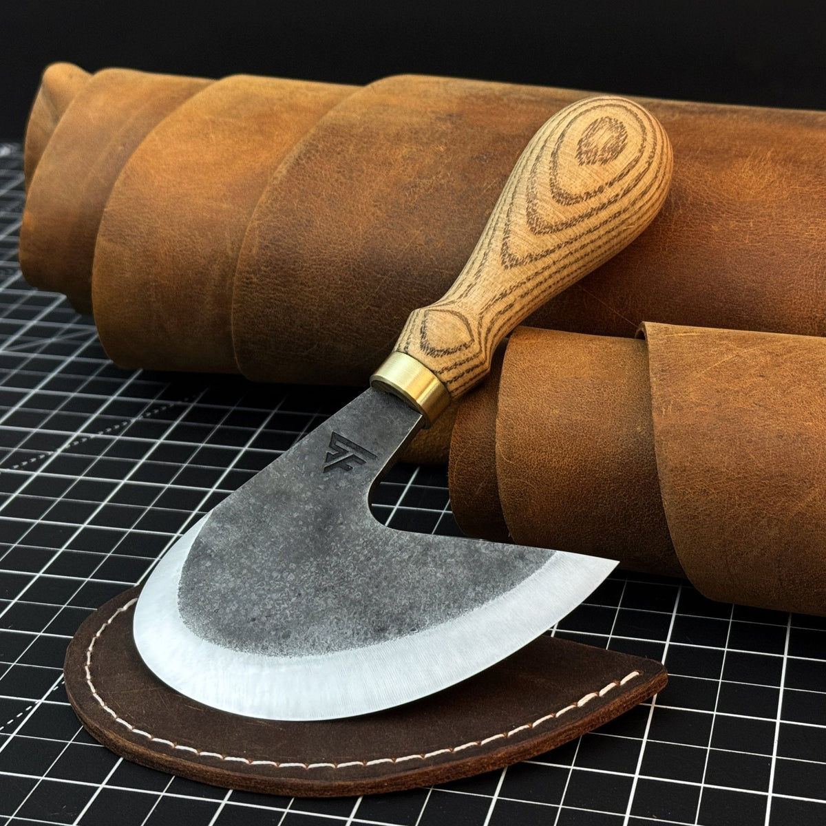 Professional Leather Crafting Half Round Knife, 10.5 cm (4.1 inches)