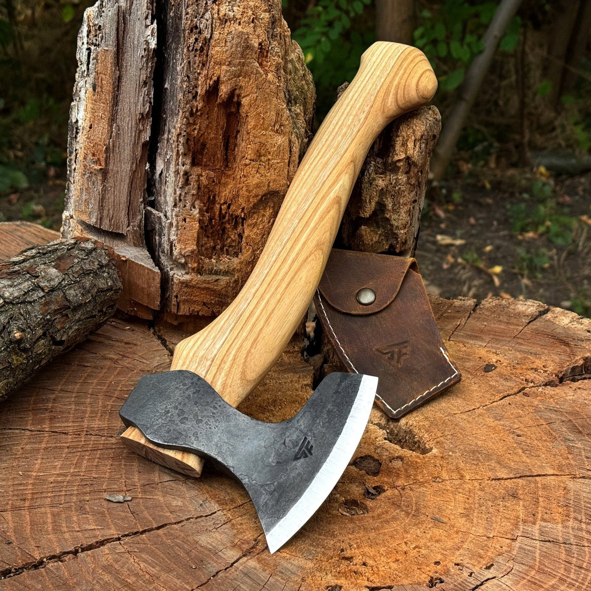 Small Carving Axe, 0.54 kg (1.19 lbs)