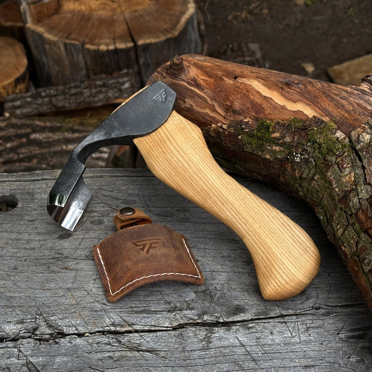 Small Kuksa Adze with Deep Curved (Round) Blade, 4.5 cm (1.8 in)