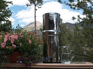 Crown Berkey Water Filtration System with 2 Black Berkey Filters (Great For 6-12 People: 6 Gallons capacity)